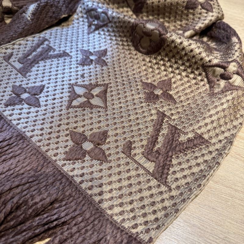 Louis Vuitton Scarf